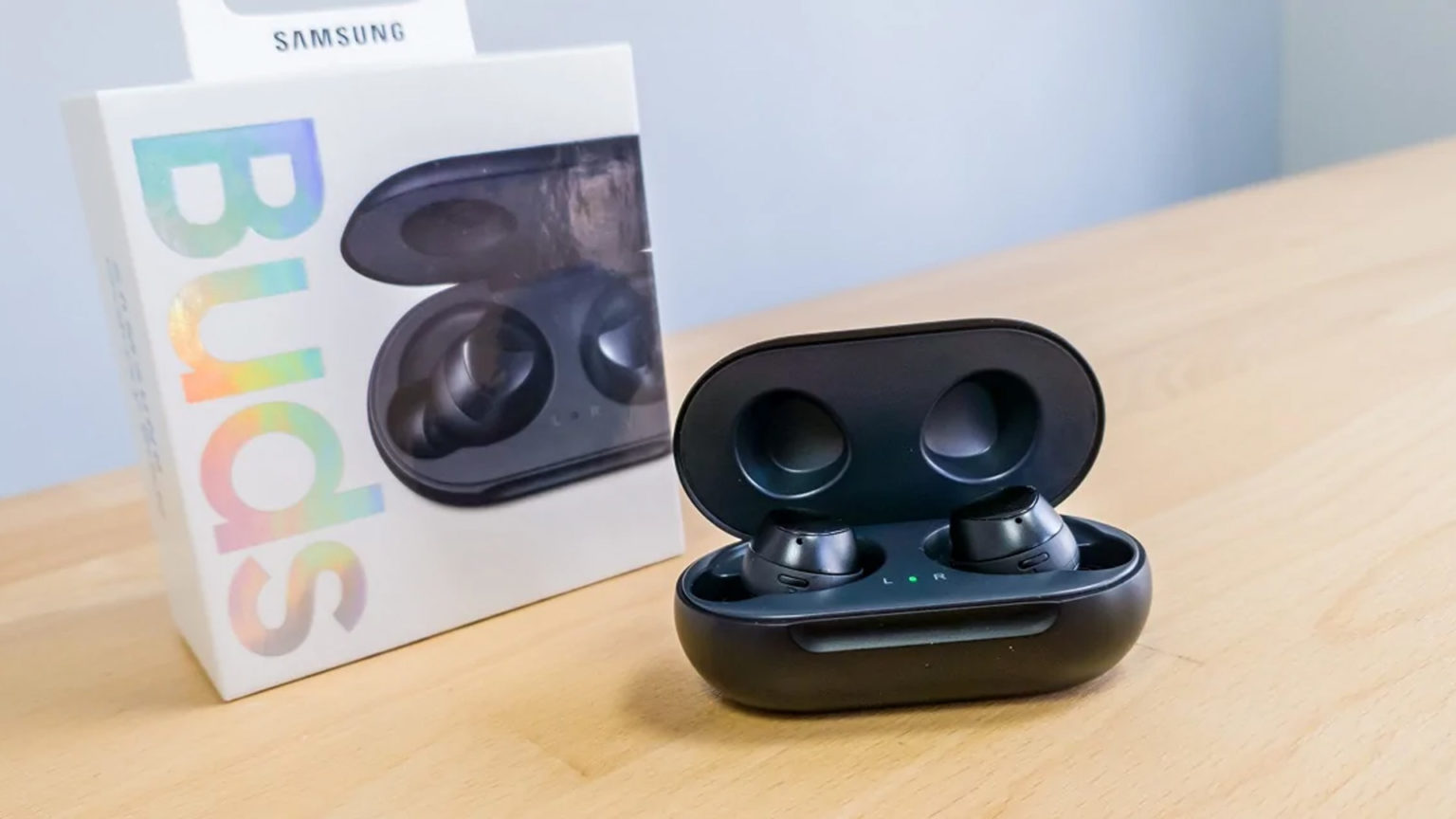 How to clean Galaxy Buds and Maintenance Easy Steps Mobilez Guru
